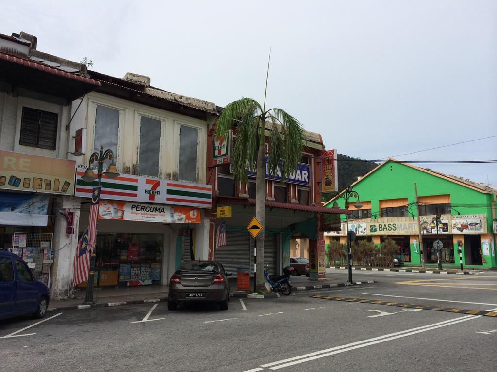 Galaxy Inn Lumut Exterior foto