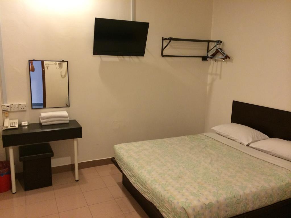 Galaxy Inn Lumut Habitación foto