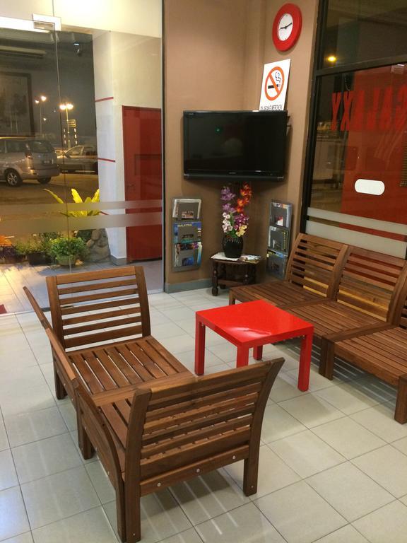 Galaxy Inn Lumut Exterior foto